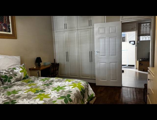 1.5 BEDROOM APARTMENT FOR SALE IN ESSENWOOD